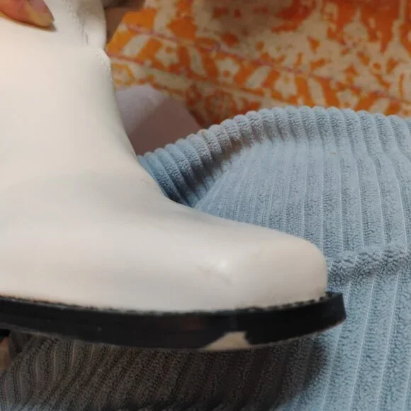 Vince Camuto Wide Calf Knee-High Boots – Swan – Size 9WC - Picture 4 of 7